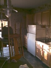 105 E Fayette St in Uniontown, PA - Foto de edificio - Building Photo