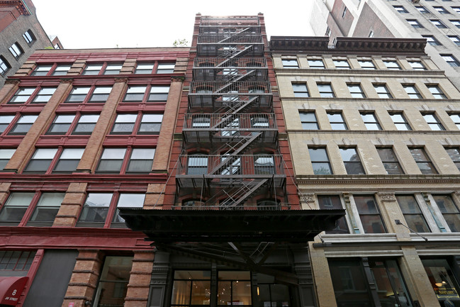 14 Jay St in New York, NY - Foto de edificio - Building Photo