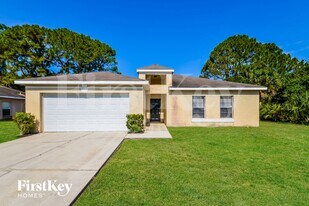 1523 S Cranberry Blvd in North Port, FL - Building Photo