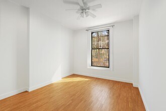 19 Warren Pl in Brooklyn, NY - Building Photo - Building Photo