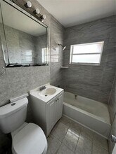 12950 NW 17th Ct in Miami, FL - Building Photo - Building Photo