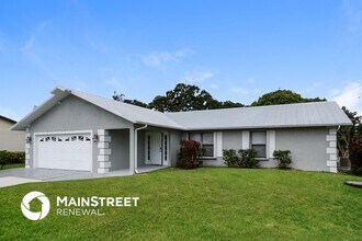 2624 SE Solana Ln in Port St. Lucie, FL - Building Photo - Building Photo