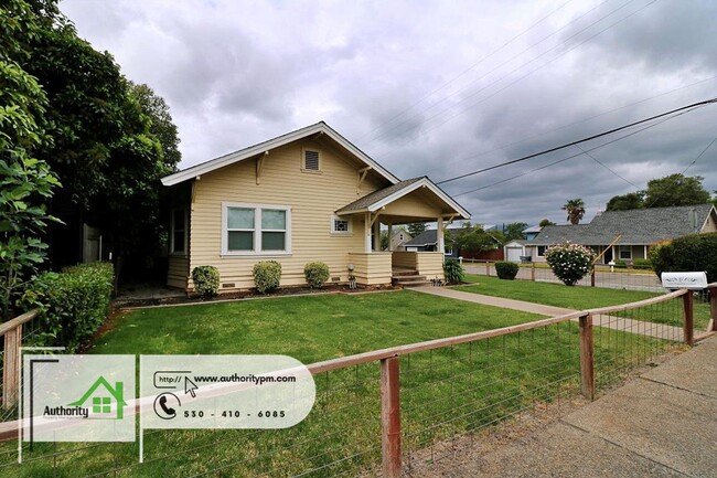 property at 1504 Magnolia Ave
