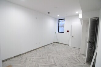 433 N 35th St, Unit 1F in Philadelphia, PA - Building Photo - Building Photo