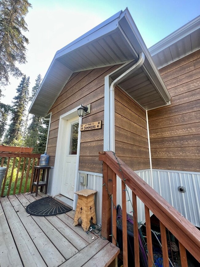 2715 Tall Spruce Rd in Fairbanks, AK - Building Photo - Building Photo
