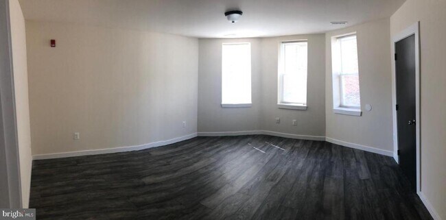 876 Wynnewood Rd, Unit 3F in Philadelphia, PA - Building Photo - Building Photo