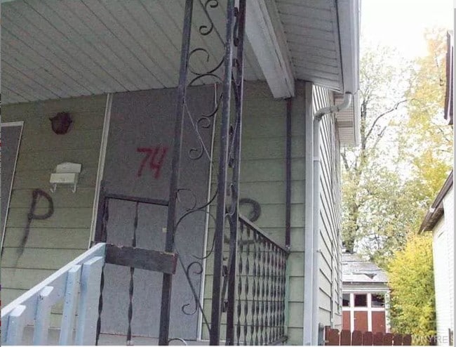 74 Dorris Ave in Buffalo, NY - Building Photo - Building Photo