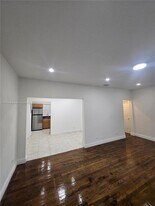 851 80th St in Miami Beach, FL - Building Photo