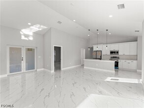 1242 NW 22nd Ave in Cape Coral, FL - Building Photo - Building Photo