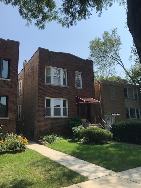 property at 4419 N Kildare Ave