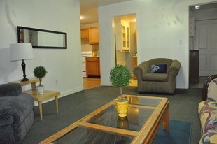 118 Ferris Pl, Unit 3