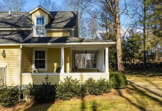 6 Starr Ridge Rd in North Salem, NY - Building Photo - Building Photo