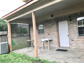 11102 Maize Ln in Houston, TX - Building Photo - Building Photo