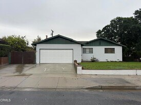 5651 N Bryn Mawr St in Ventura, CA - Building Photo