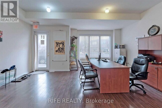 81 Old Kennedy Rd in Markham, ON - Building Photo - Building Photo