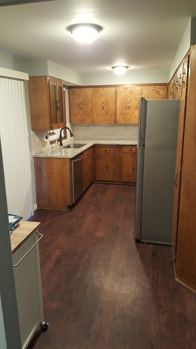 13622 E 12th Ave in Spokane Valley, WA - Building Photo - Building Photo