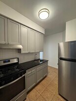 55 Corbin Ave in Jersey City, NJ - Building Photo