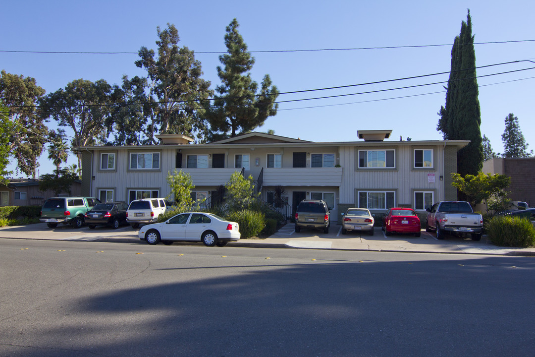 Park Apartments in El Cajon, CA - Building Photo