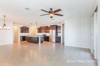 18326 W Via Del Sol in Surprise, AZ - Building Photo - Building Photo