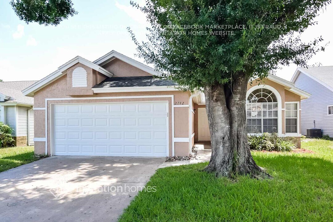 2742 Falling Tree Cir in Orlando, FL - Building Photo
