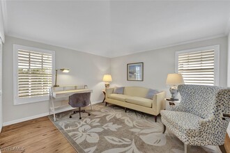 255 2nd Ave N in Naples, FL - Building Photo - Building Photo