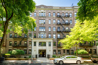 418 Saint Johns Pl in Brooklyn, NY - Building Photo - Building Photo