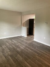 401 Johnston Rd in Pittsburgh, PA - Building Photo - Building Photo