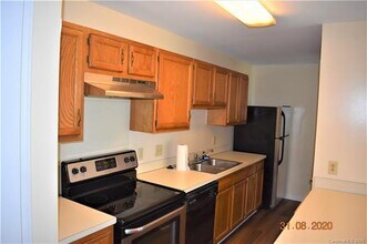 6133 Meadow Rose Ln in Charlotte, NC - Building Photo - Building Photo