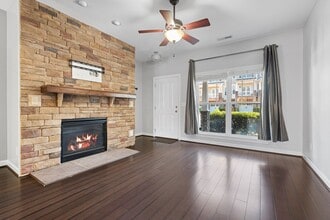 8007 Goldenrain Way in Raleigh, NC - Building Photo - Building Photo