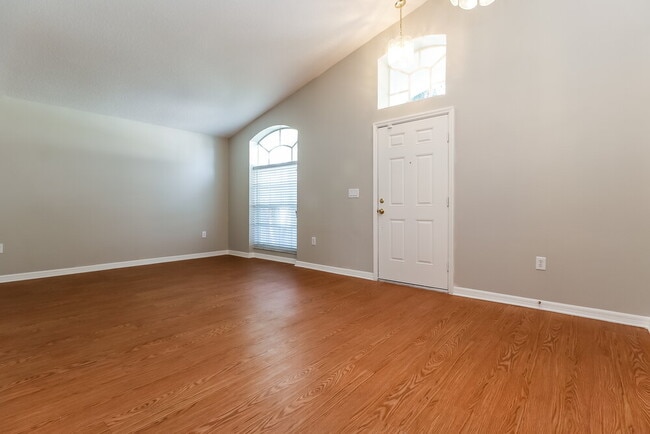 6229 Chapel Pines Blvd in Wesley Chapel, FL - Building Photo - Building Photo