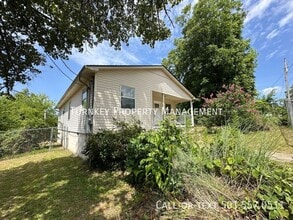 126 Maiden St in Hot Springs, AR - Building Photo - Building Photo