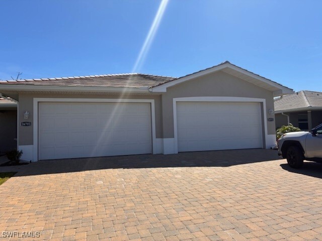 16711 Coconut Key Dr in Ft. Myers, FL - Building Photo