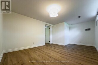 14 McElderry Rd in Guelph, ON - Building Photo - Building Photo