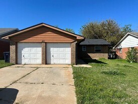 421 NW 89th St in Oklahoma City, OK - Building Photo
