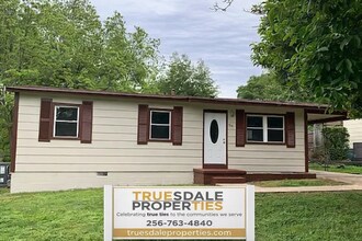 514 Max Luther Dr NW in Huntsville, AL - Building Photo - Building Photo