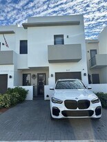 507 SW 91st Ct in Miami, FL - Building Photo