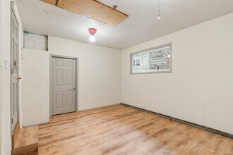 744 W Marcy Ave in Montesano, WA - Building Photo - Building Photo