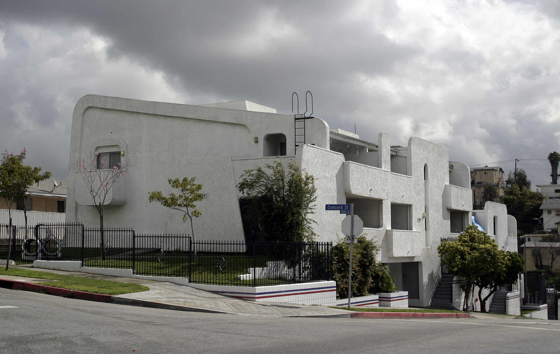 556 S Concord St in Los Angeles, CA - Foto de edificio