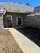 248 Chartleigh Cir in Canton, MS - Foto de edificio - Building Photo