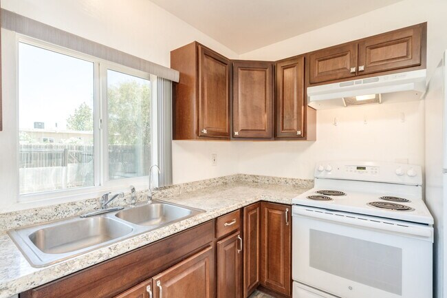 6629 E Escalante Rd in Tucson, AZ - Building Photo - Building Photo