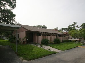 Summerside Condos in Sarasota, FL - Building Photo - Building Photo