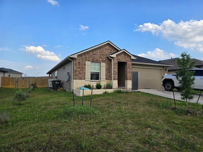 property at 116 Lily Pond Trl