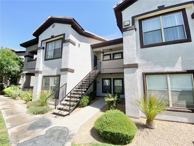 property at 10217 King Henry Ave