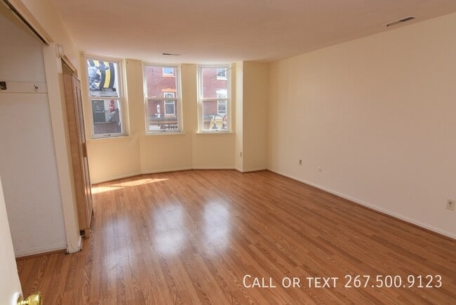 303 South St in Philadelphia, PA - Building Photo - Building Photo