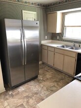 2554 Golden Park Ln in Tallahassee, FL - Building Photo - Building Photo