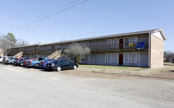 Taylor Terrace in Commerce, TX - Building Photo - Building Photo