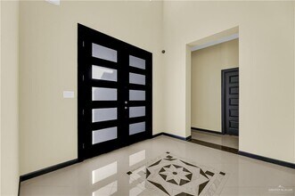 19 Rice Ave in McAllen, TX - Building Photo - Building Photo