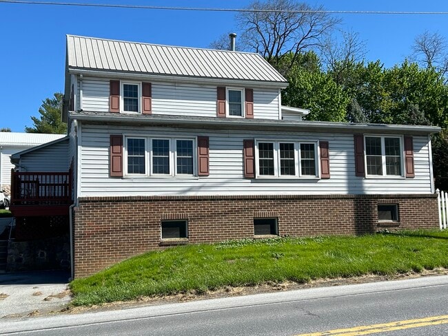 property at 245 Fetterville Rd