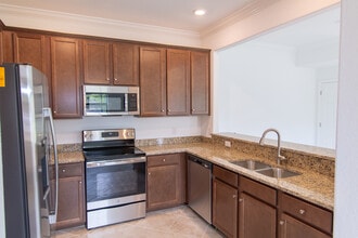 20457 Lagente Cir in Venice, FL - Building Photo - Building Photo