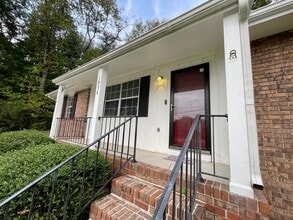 1936 Ashmore Ave in Chattanooga, TN - Foto de edificio - Building Photo